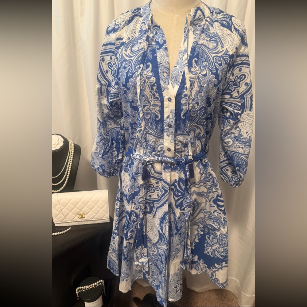 *NWT Francesca’s Miami Blue & White Long Sleeve Belt Tie Dress w/Button Detail